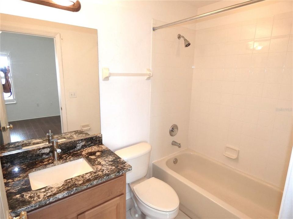 最近租的: $2,700 (2 贝兹, 2 浴室, 1524 平方英尺)