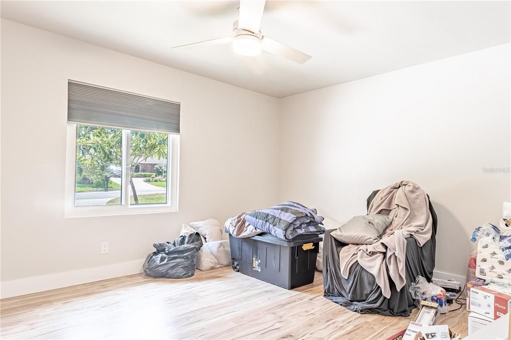 For Sale: $306,000 (3 beds, 2 baths, 1712 Square Feet)