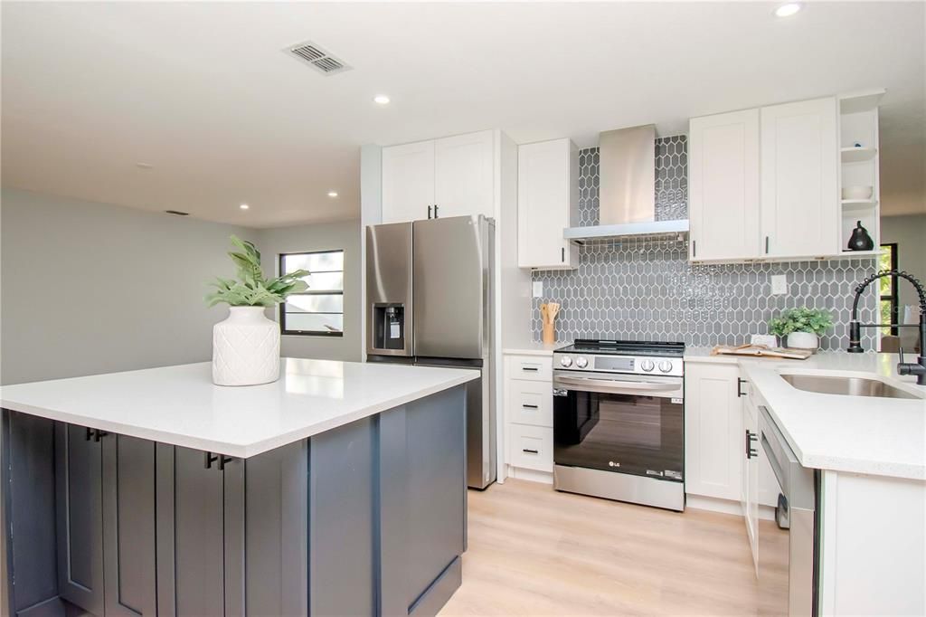 Active With Contract: $664,900 (3 beds, 2 baths, 1745 Square Feet)