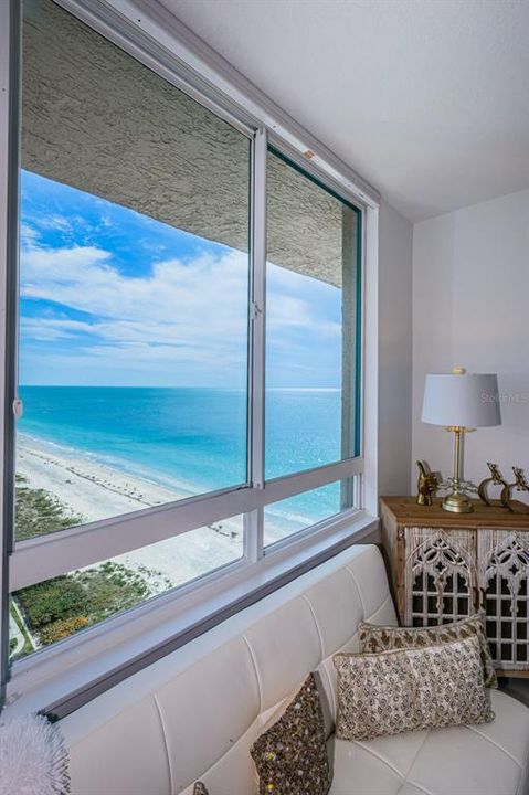 3rd Bedroom Light & Bright with Seascape Views!