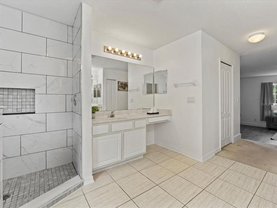 For Sale: $550,000 (4 beds, 2 baths, 2639 Square Feet)