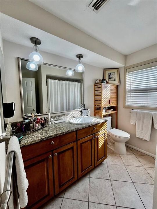 For Rent: $2,749 (2 beds, 2 baths, 1382 Square Feet)