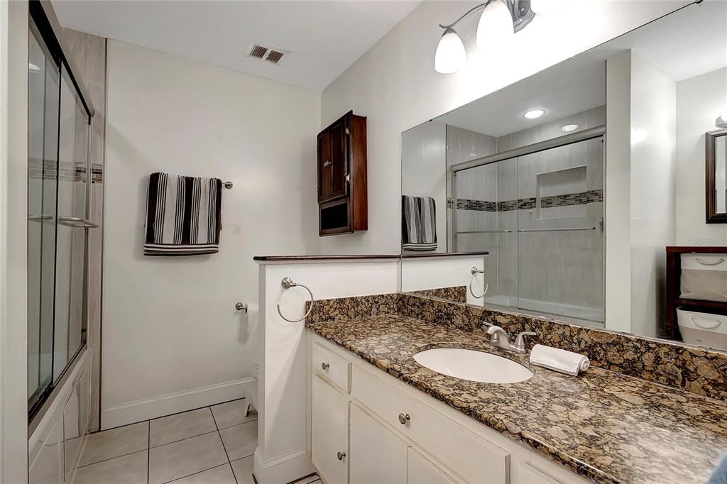 For Sale: $564,500 (4 beds, 2 baths, 2461 Square Feet)
