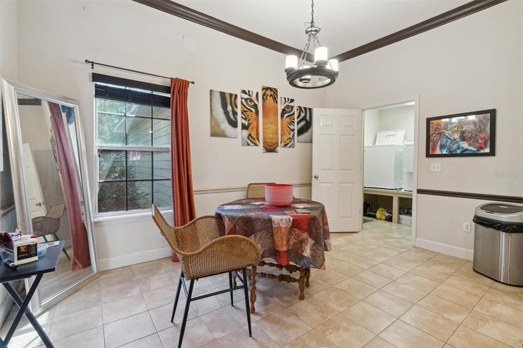 For Sale: $340,000 (3 beds, 2 baths, 1698 Square Feet)