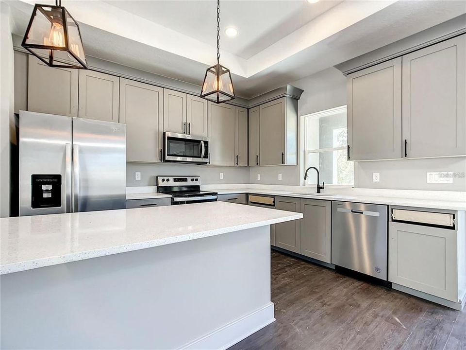 For Sale: $309,990 (3 beds, 2 baths, 1624 Square Feet)