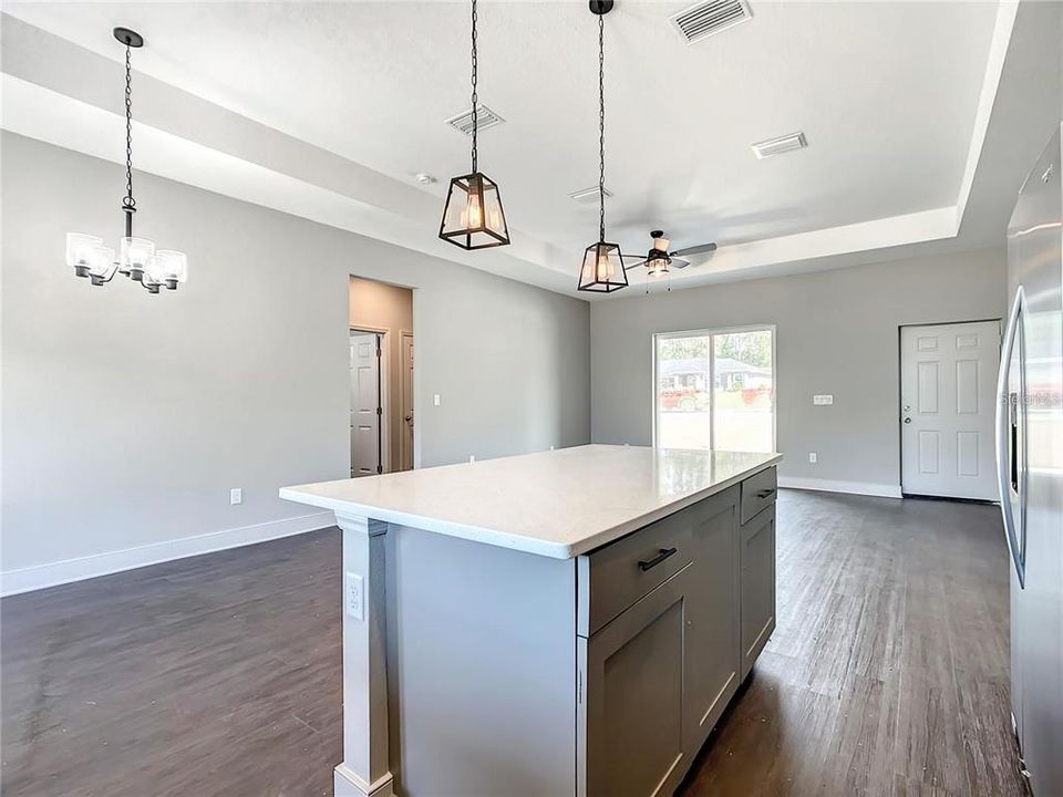 For Sale: $309,990 (3 beds, 2 baths, 1624 Square Feet)