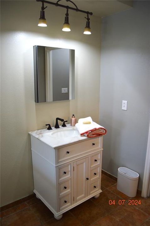 Primary Bedroom En Suite vanity