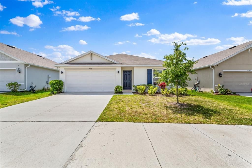 Active With Contract: $425,500 (4 beds, 2 baths, 1485 Square Feet)
