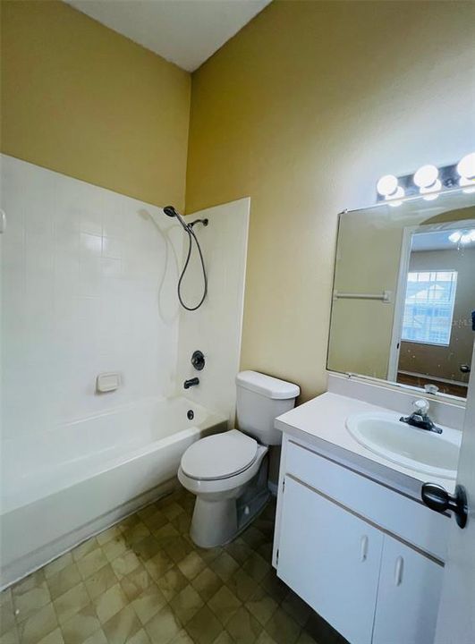 最近租的: $1,900 (2 贝兹, 2 浴室, 1184 平方英尺)