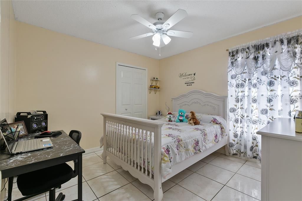 For Sale: $340,000 (3 beds, 2 baths, 1314 Square Feet)