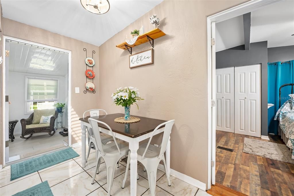 Active With Contract: $320,000 (3 beds, 2 baths, 1350 Square Feet)