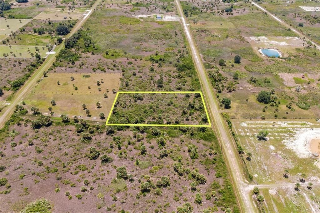 На продажу: $20,000 (1.14 acres)