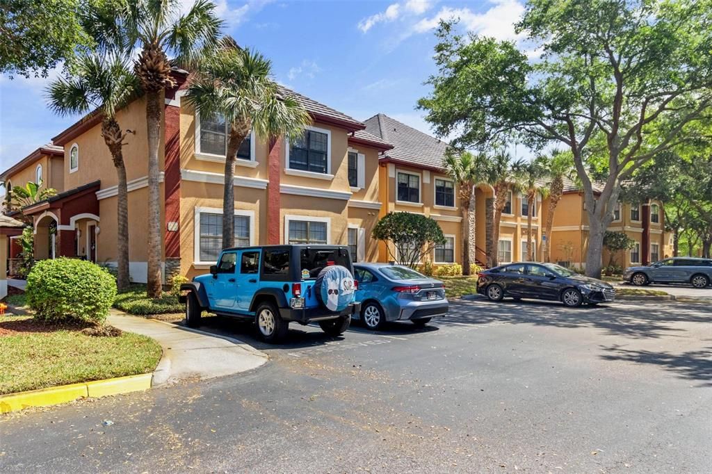 Recently Sold: $299,000 (2 beds, 2 baths, 1125 Square Feet)