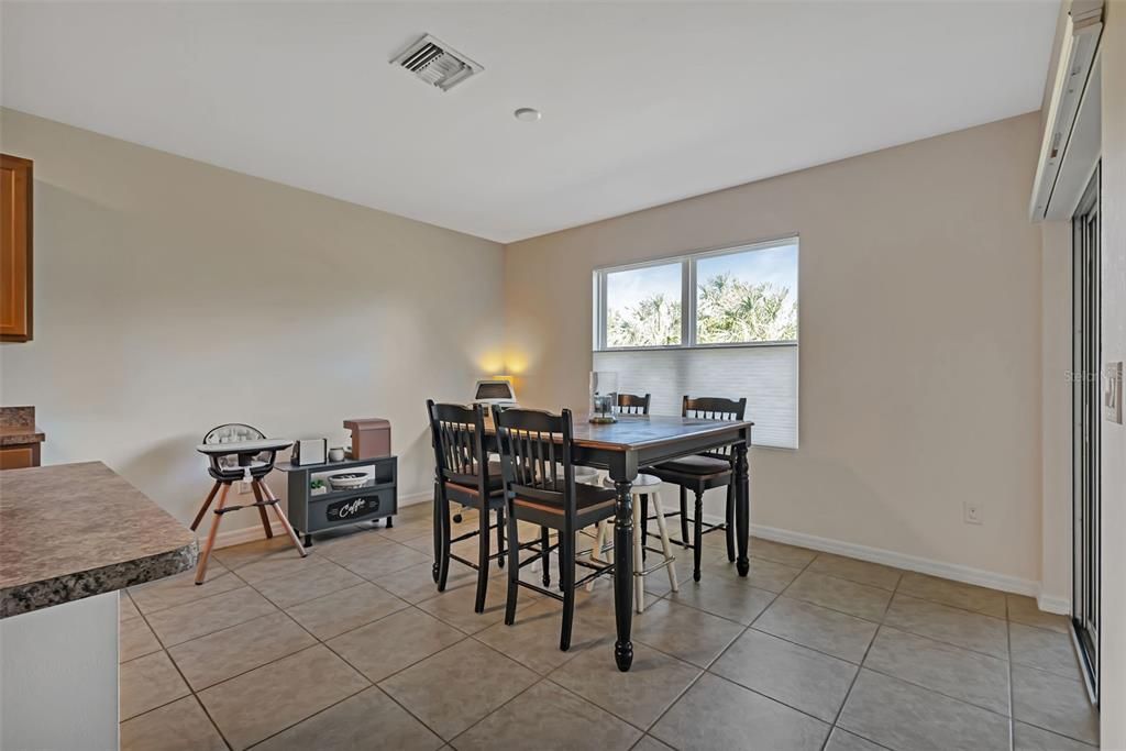For Sale: $385,000 (4 beds, 2 baths, 2319 Square Feet)