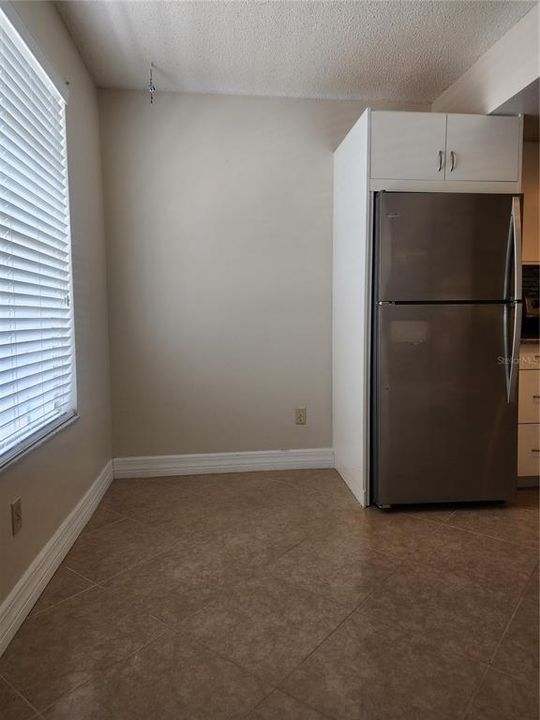 For Rent: $2,150 (2 beds, 2 baths, 1094 Square Feet)