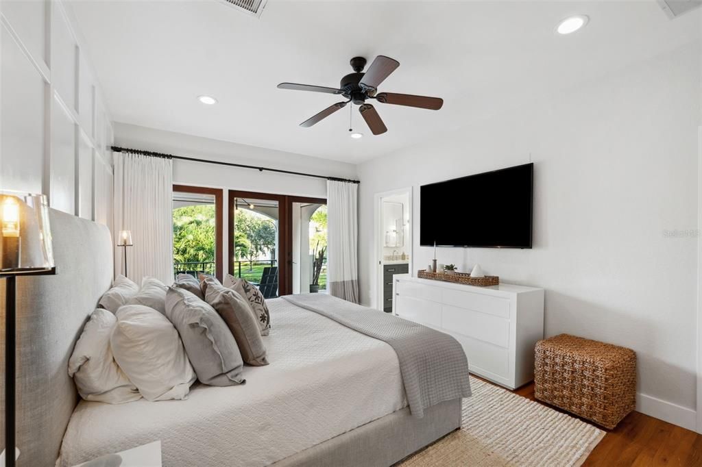 Active With Contract: $2,100,000 (4 beds, 3 baths, 2618 Square Feet)