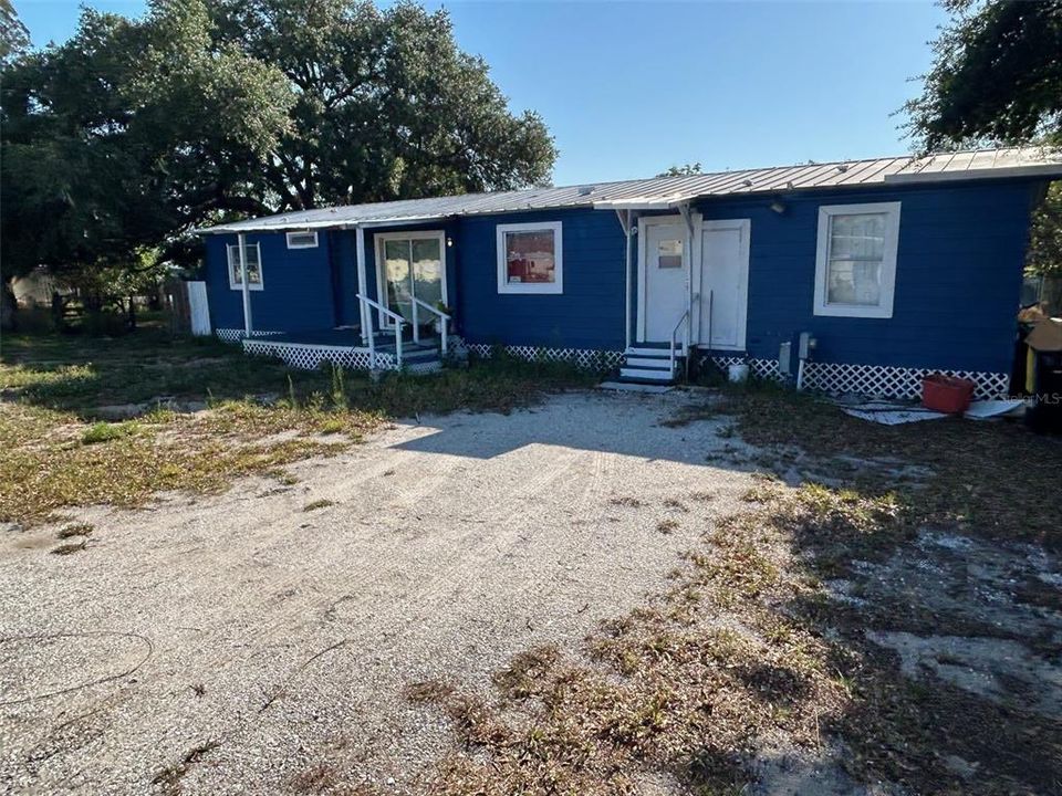 For Sale: $169,999 (3 beds, 2 baths, 1440 Square Feet)
