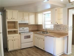 For Rent: $1,500 (2 beds, 1 baths, 988 Square Feet)