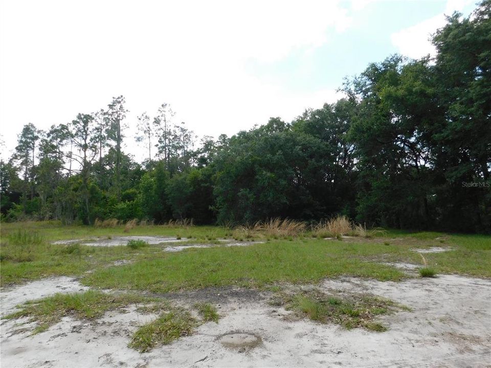For Sale: $149,900 (1.07 acres)