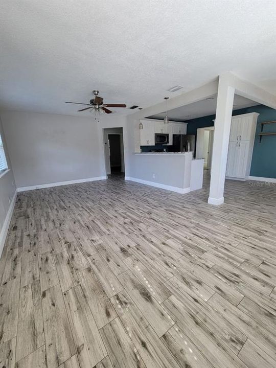 Recently Rented: $2,775 (3 beds, 2 baths, 1455 Square Feet)