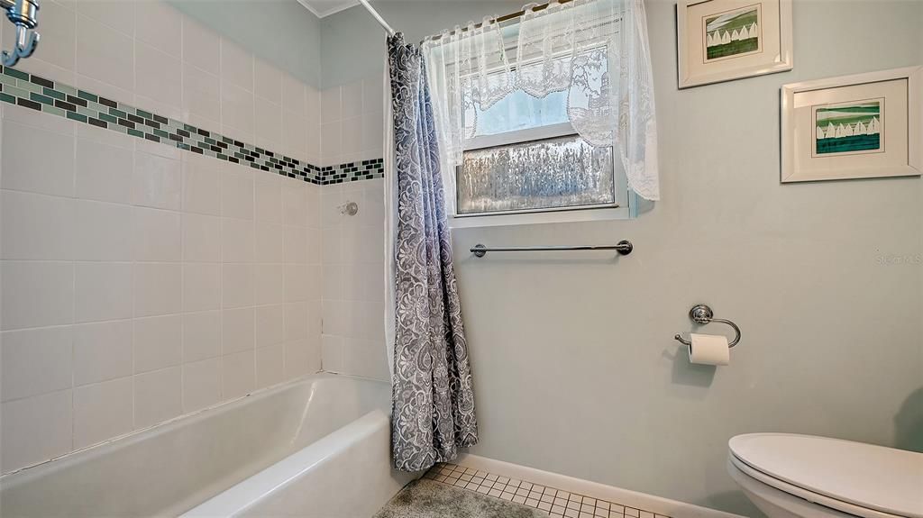 待售: $489,000 (3 贝兹, 2 浴室, 1799 平方英尺)
