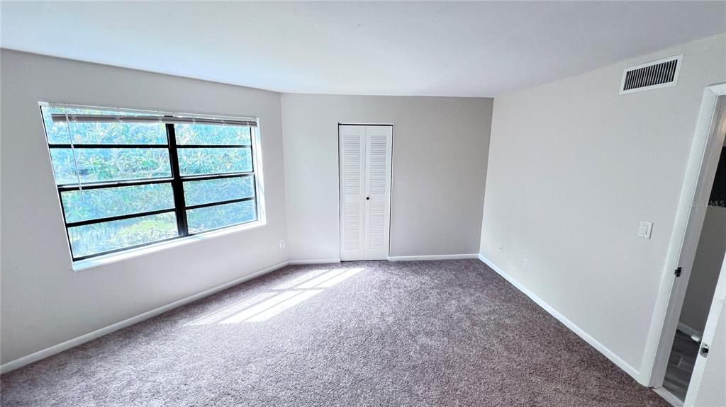 For Rent: $1,724 (2 beds, 2 baths, 820 Square Feet)