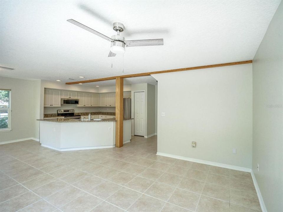 For Sale: $399,000 (3 beds, 2 baths, 1596 Square Feet)