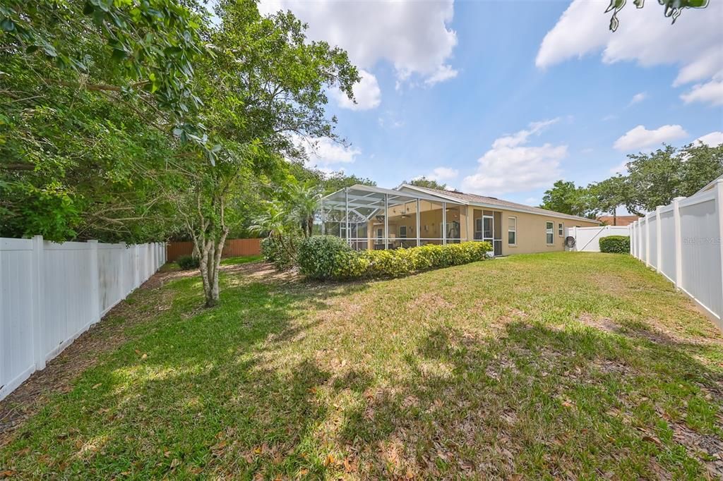 Active With Contract: $448,900 (4 beds, 2 baths, 1956 Square Feet)