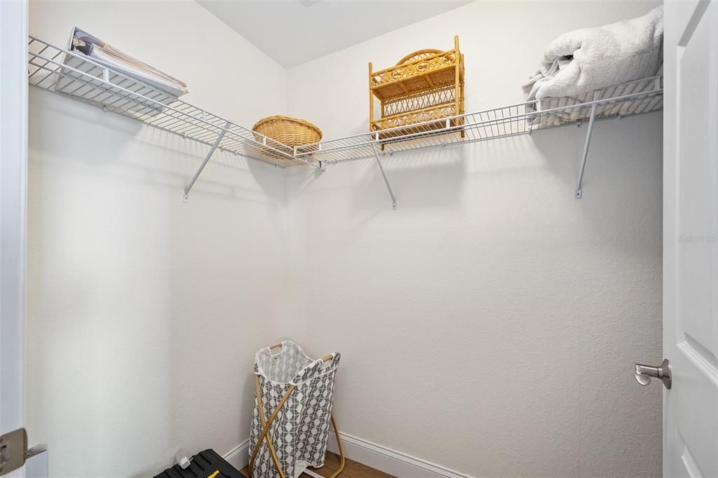 For Sale: $305,000 (2 beds, 2 baths, 1615 Square Feet)