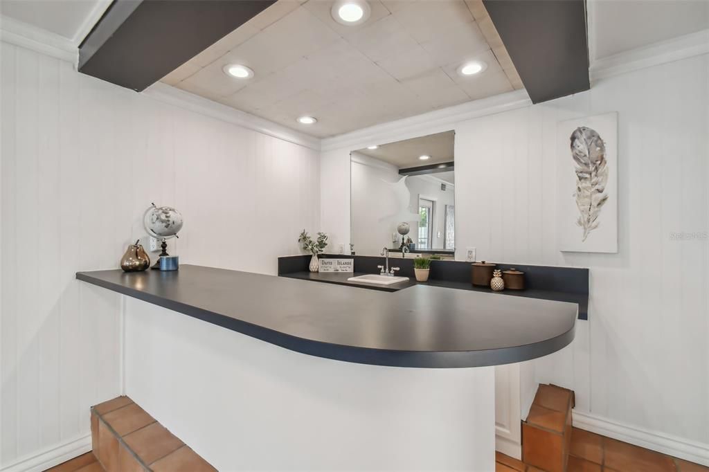 For Sale: $1,200,000 (4 beds, 2 baths, 2479 Square Feet)