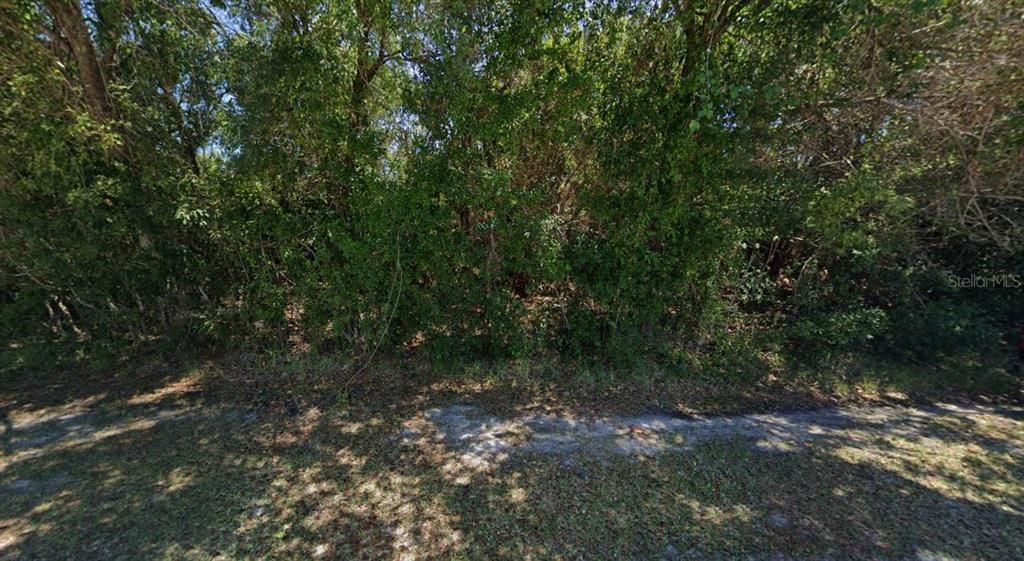 En Venta: $25,000 (0.24 acres)