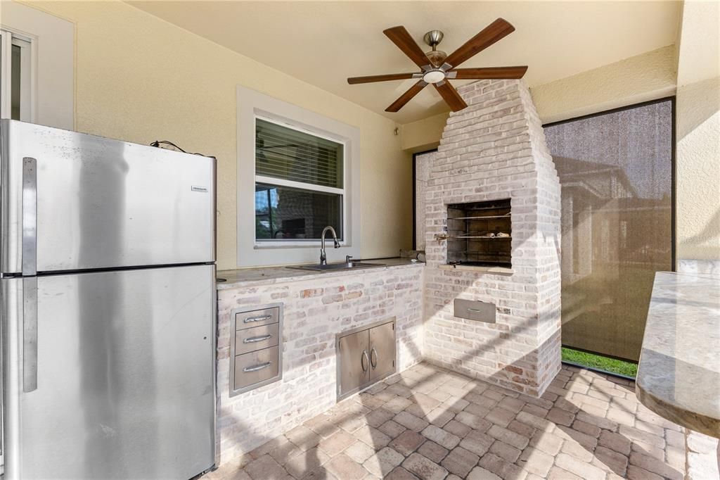 Active With Contract: $630,000 (5 beds, 2 baths, 3002 Square Feet)