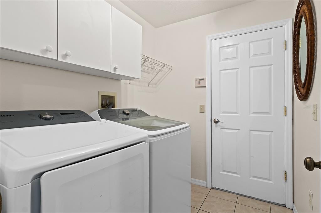 For Rent: $3,000 (3 beds, 2 baths, 1548 Square Feet)