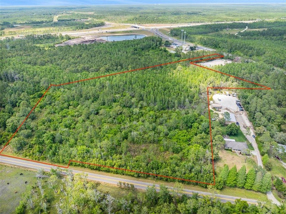 На продажу: $651,000 (17.08 acres)