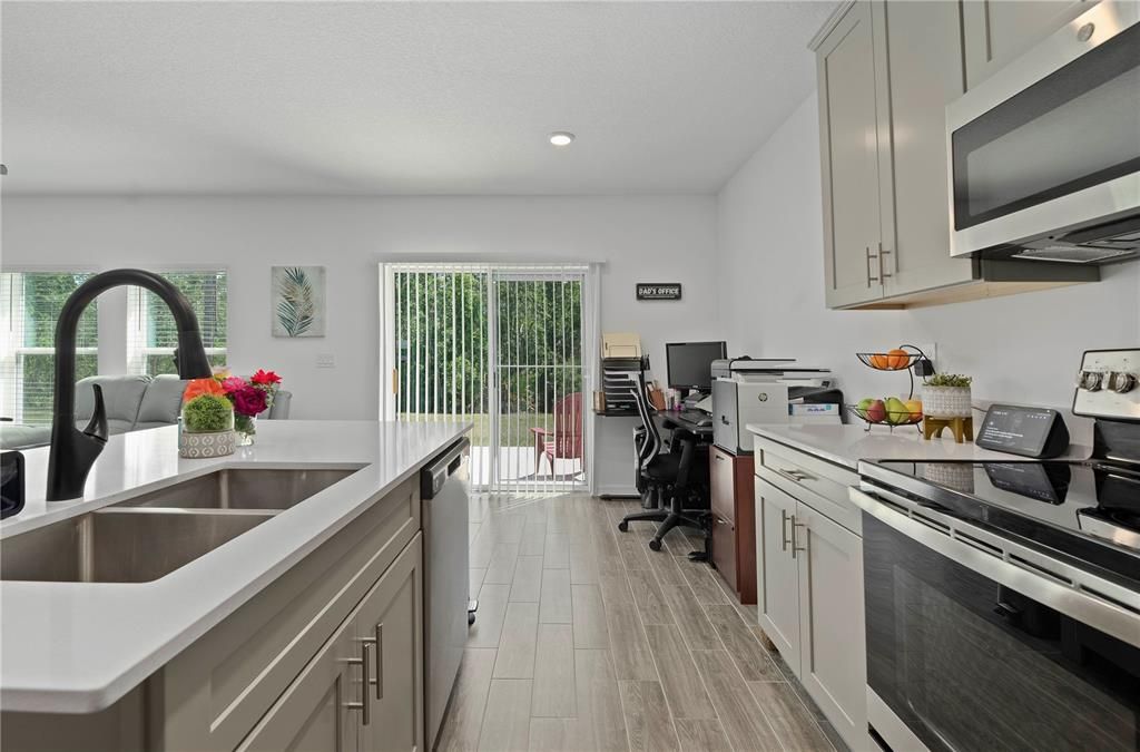 For Sale: $329,000 (3 beds, 2 baths, 1310 Square Feet)