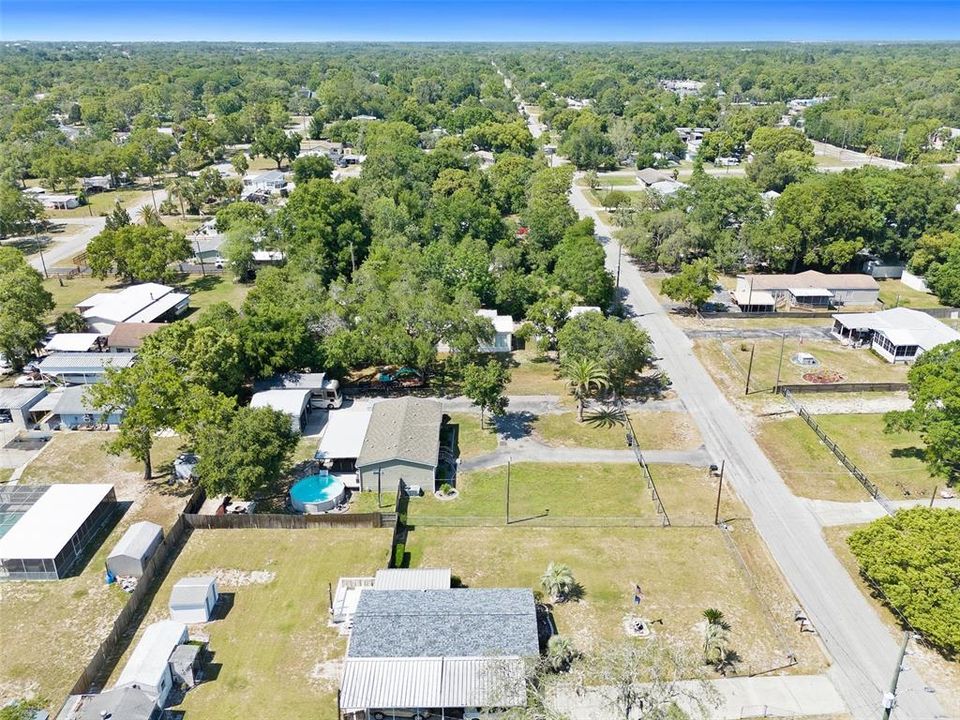 Active With Contract: $319,900 (3 beds, 2 baths, 1296 Square Feet)