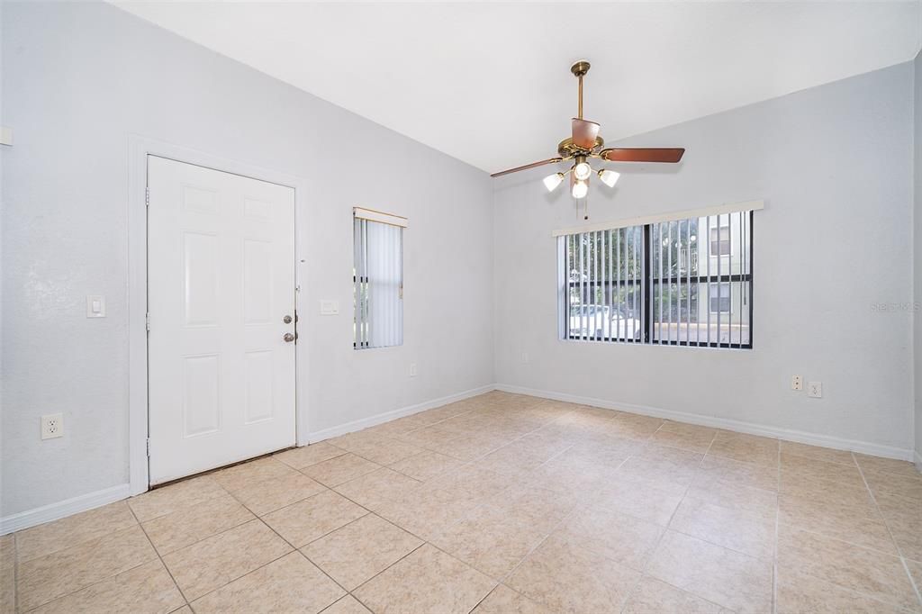 For Sale: $199,000 (3 beds, 2 baths, 1125 Square Feet)
