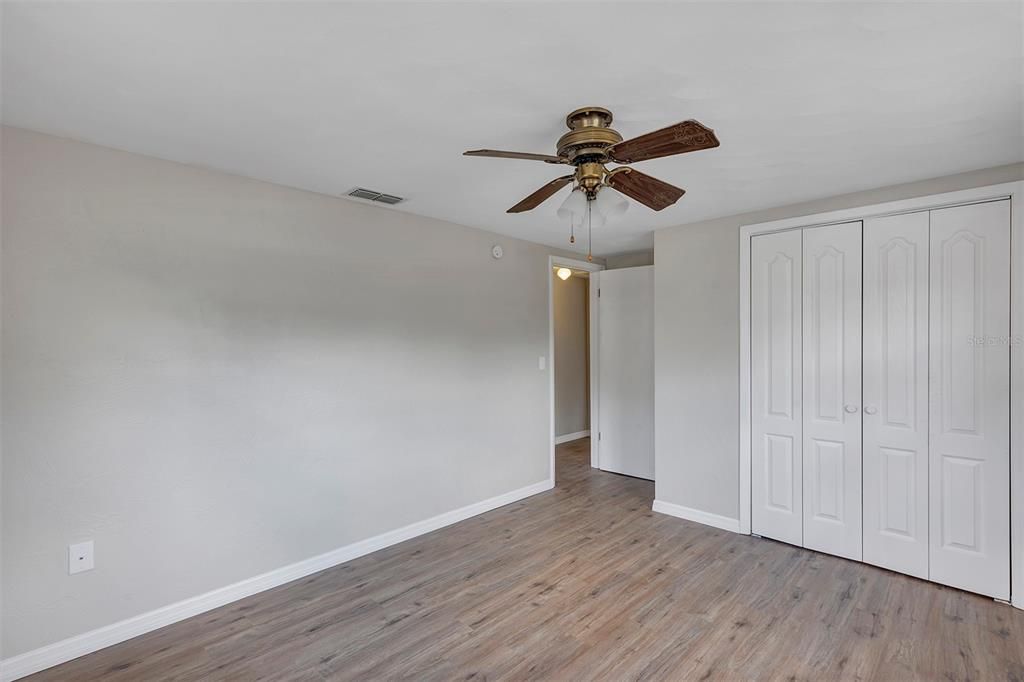 Active With Contract: $265,000 (4 beds, 2 baths, 1560 Square Feet)