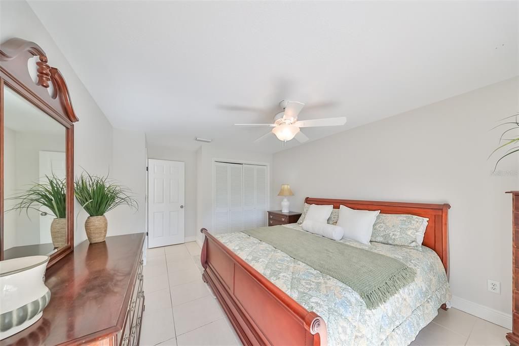 For Sale: $1,050,000 (4 beds, 2 baths, 3390 Square Feet)