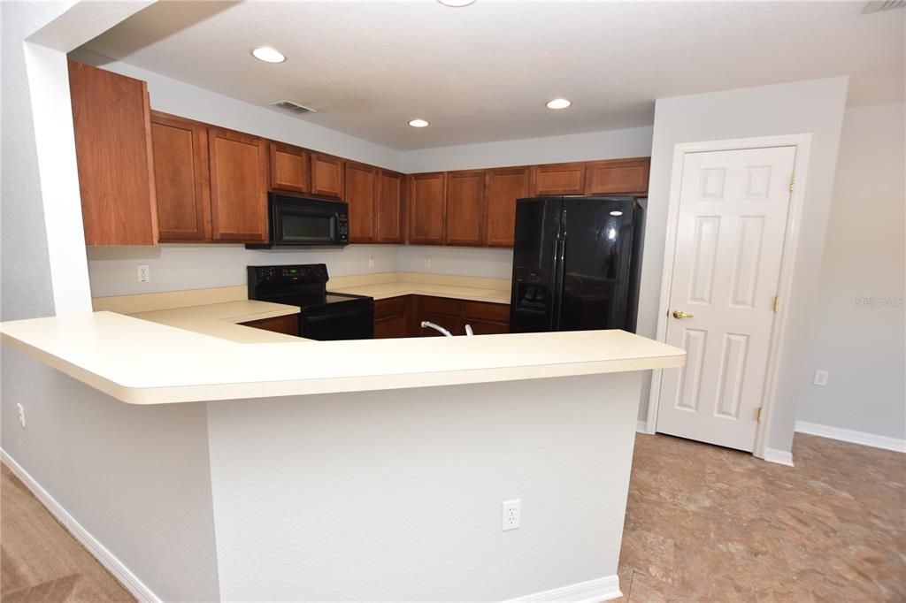 Active With Contract: $1,990 (4 beds, 2 baths, 1804 Square Feet)