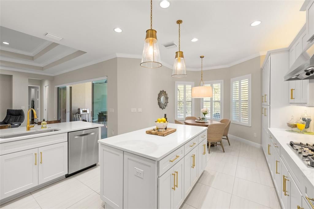 Active With Contract: $1,000,000 (3 beds, 3 baths, 3186 Square Feet)