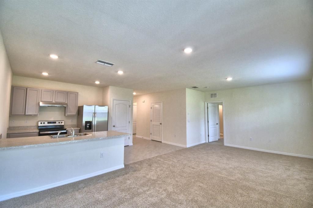 For Sale: $350,990 (4 beds, 2 baths, 1499 Square Feet)