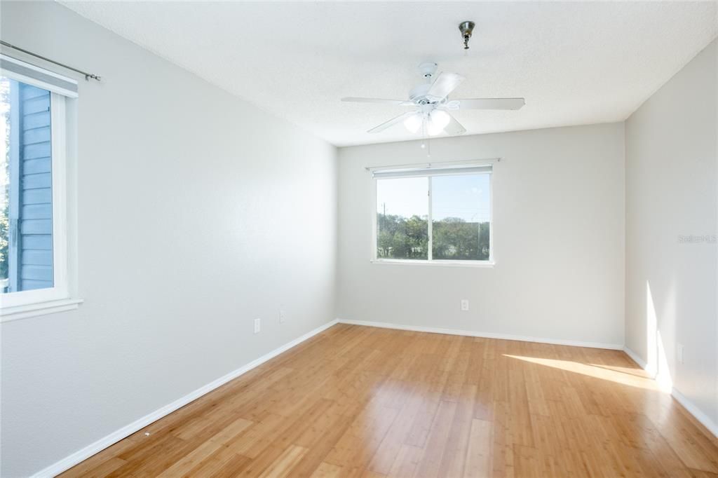 For Rent: $2,100 (2 beds, 2 baths, 1028 Square Feet)