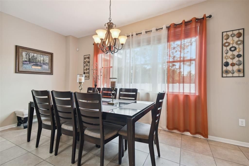For Sale: $357,000 (3 beds, 2 baths, 1681 Square Feet)
