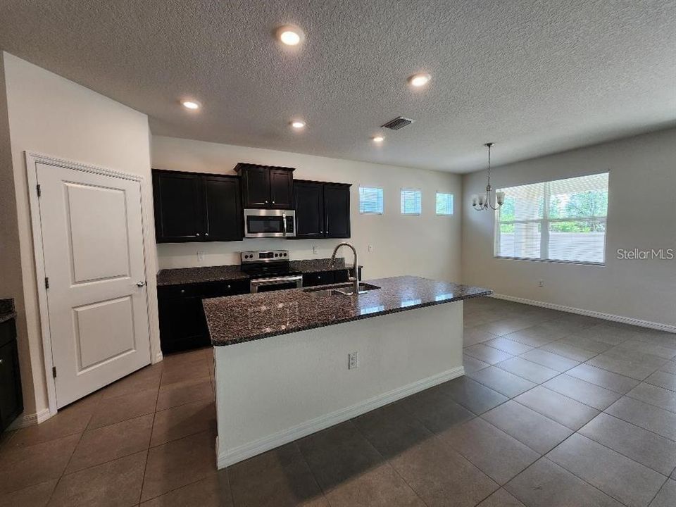 Active With Contract: $2,600 (4 beds, 2 baths, 2034 Square Feet)