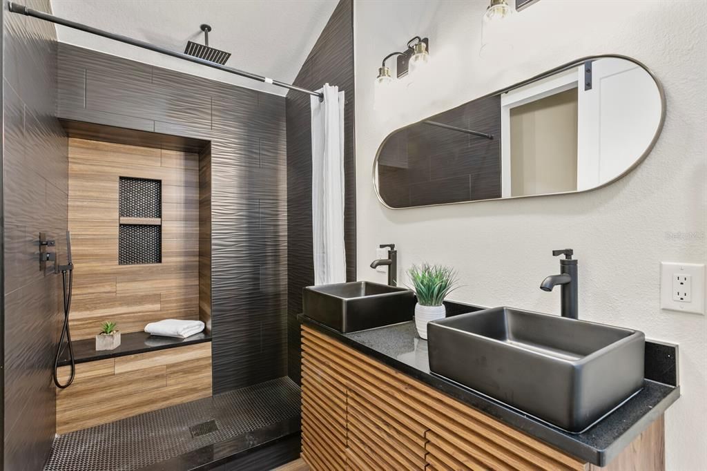 Недавно арендовано: $2,800 (3 спален, 2 ванн, 1264 Квадратных фут)