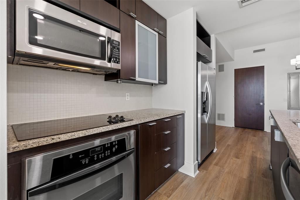 For Rent: $3,100 (2 beds, 2 baths, 1134 Square Feet)