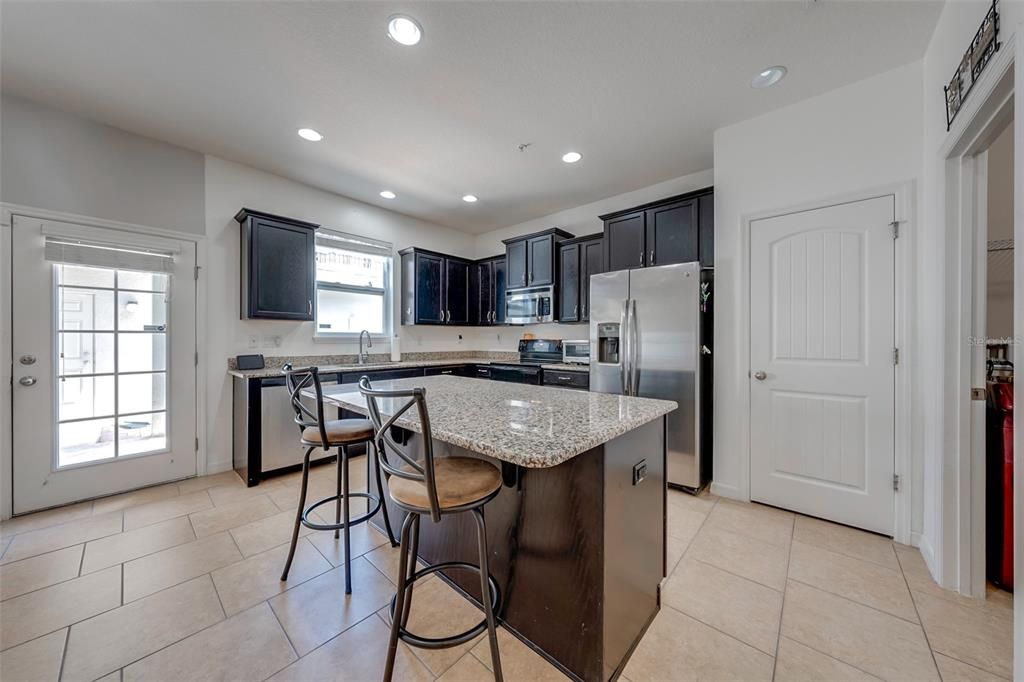 For Sale: $339,900 (3 beds, 2 baths, 1876 Square Feet)