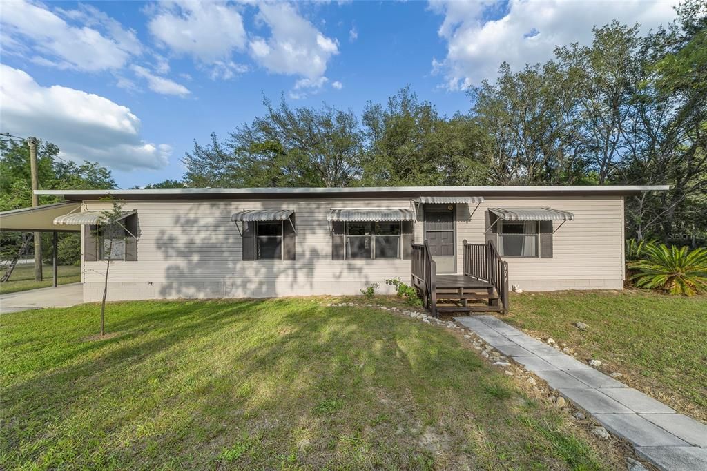 Active With Contract: $169,999 (3 beds, 2 baths, 1512 Square Feet)