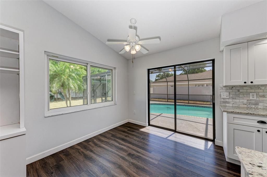 Active With Contract: $489,000 (3 beds, 2 baths, 2086 Square Feet)